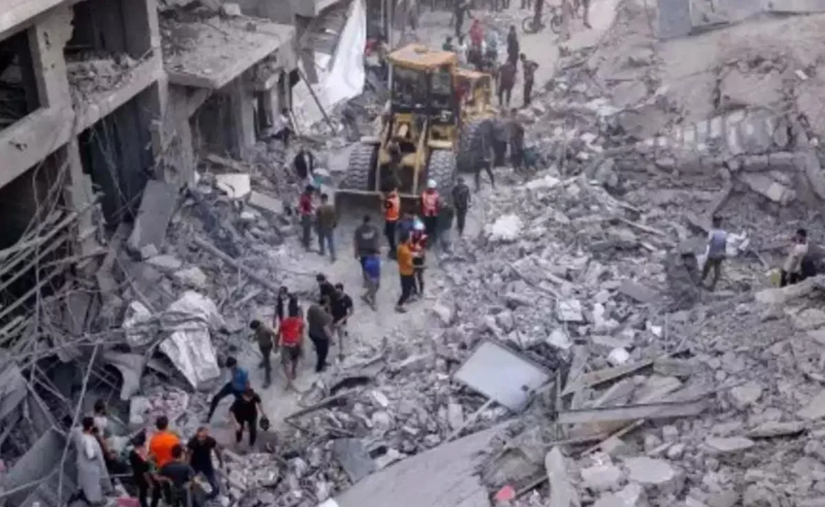 Israeli airstrikes on Gaza persist