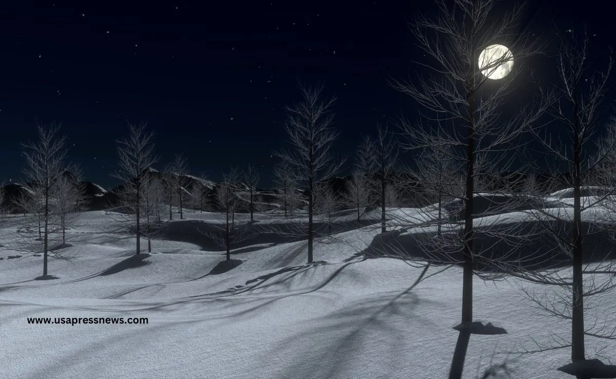 A Christmas Cold Moon