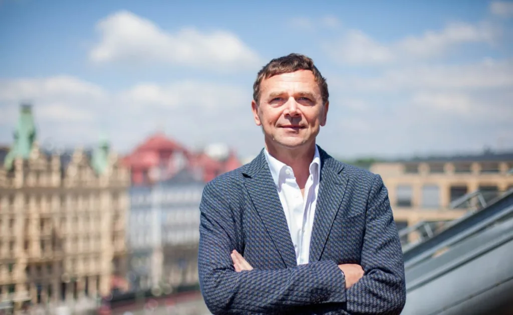 Tykac Czech Billionaire Set to Acquire Slavia Prague Football Club